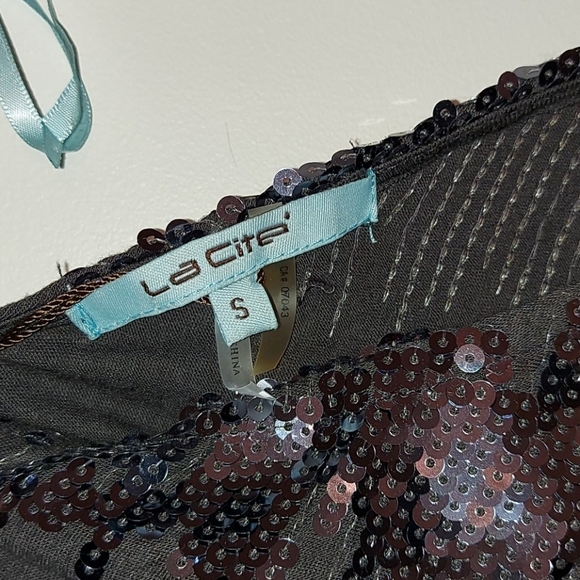 Sequenced Dress👗🛍 - Picture 7 of 7